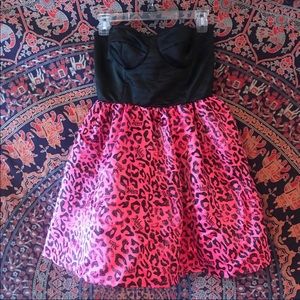 Girl’s Party Dress